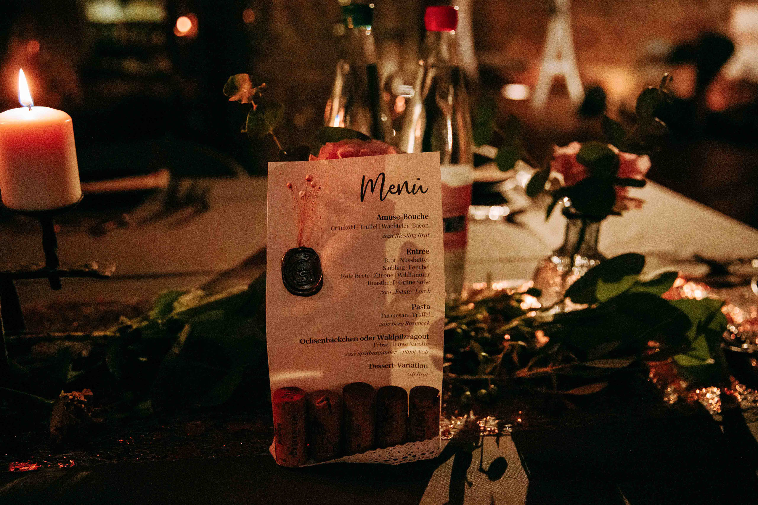 Festliches Hochzeitsmenü im Weingut Georg Breuer bei Kerzenschein