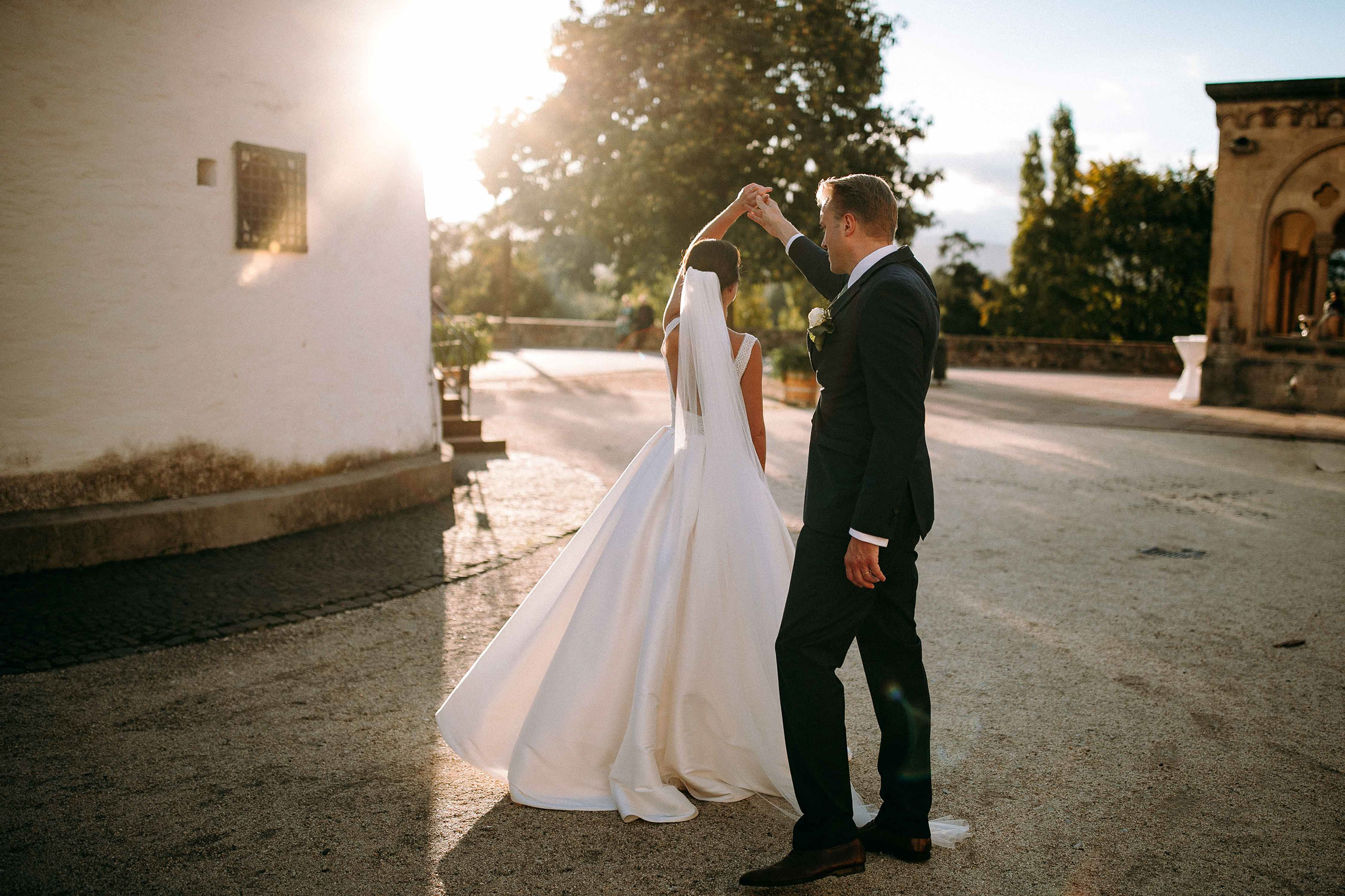 Standesamtliche Trauung im Louissaal Bad Homburg. Hochzeitsfotos in Bad Homburg.