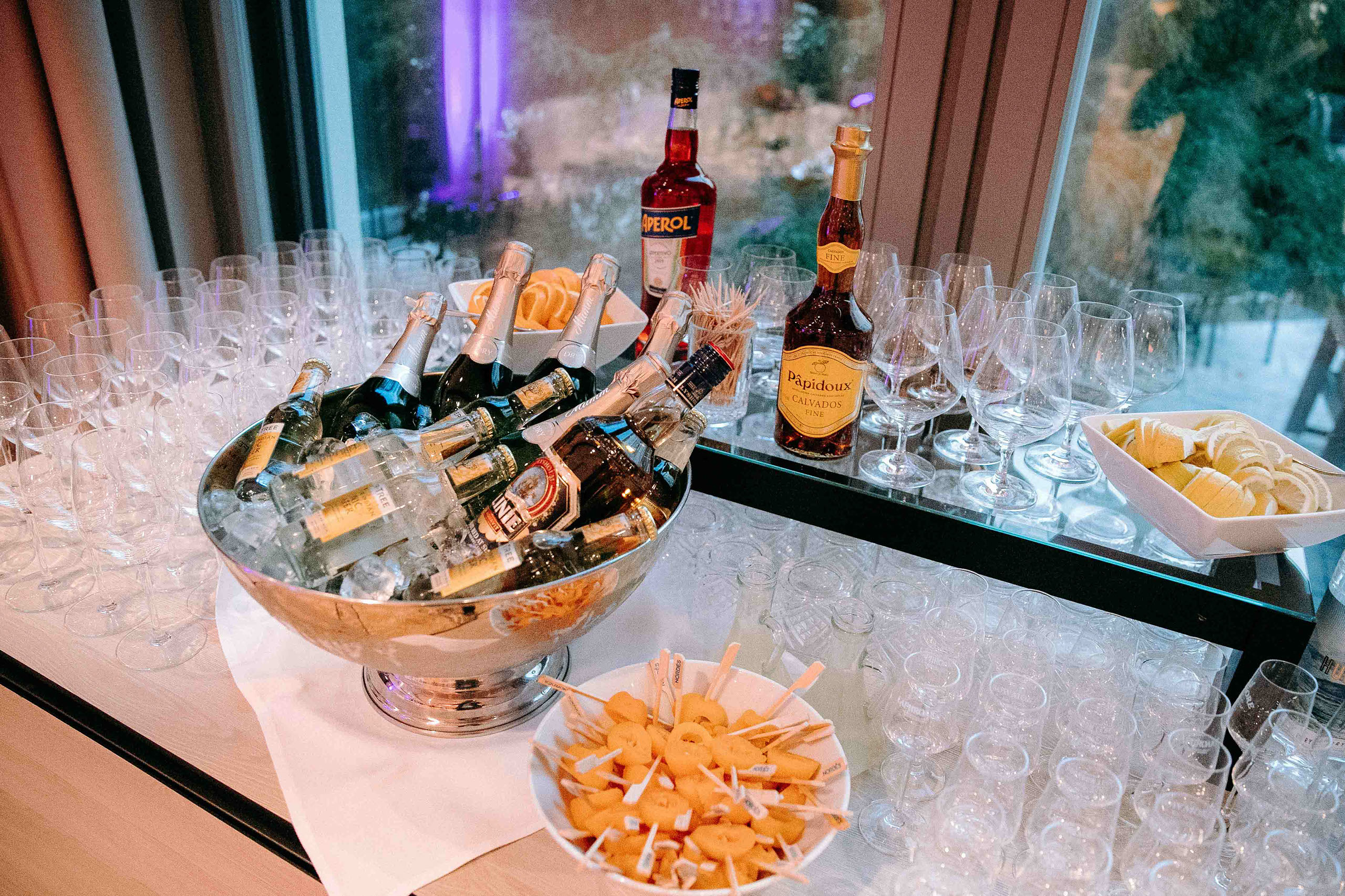 Eleganter Sektempfang im Steigenberger Hotel – festlich inszeniert von Hochzeitsfotograf Bad Homburg