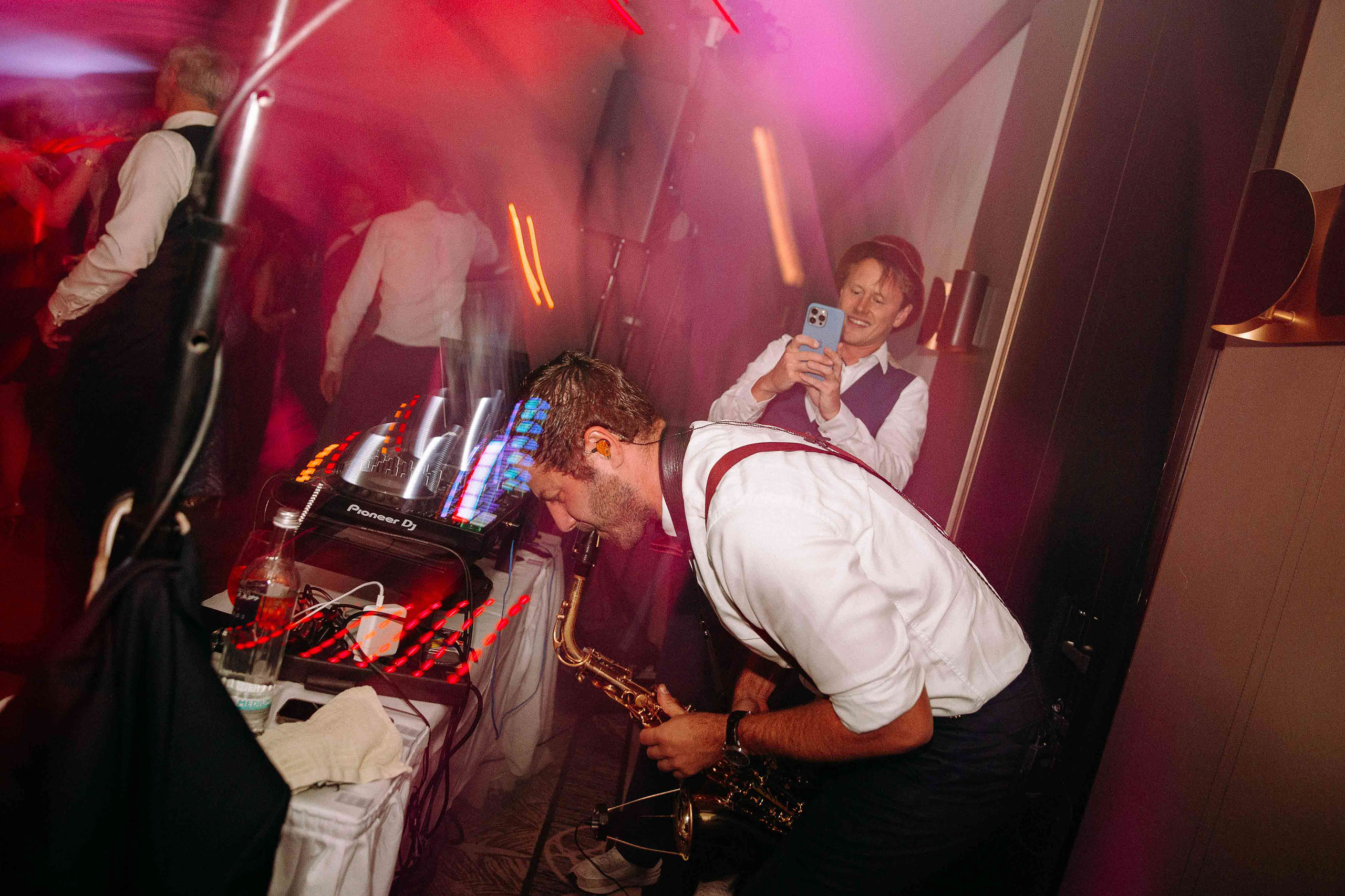 Als Hochzeitsfotograf in Kronberg fotografiere ich Hochzeiten im Schlosshotel Kronberg. Die Hochzeitslocation für unvergessliche Hochzeitsfotos.