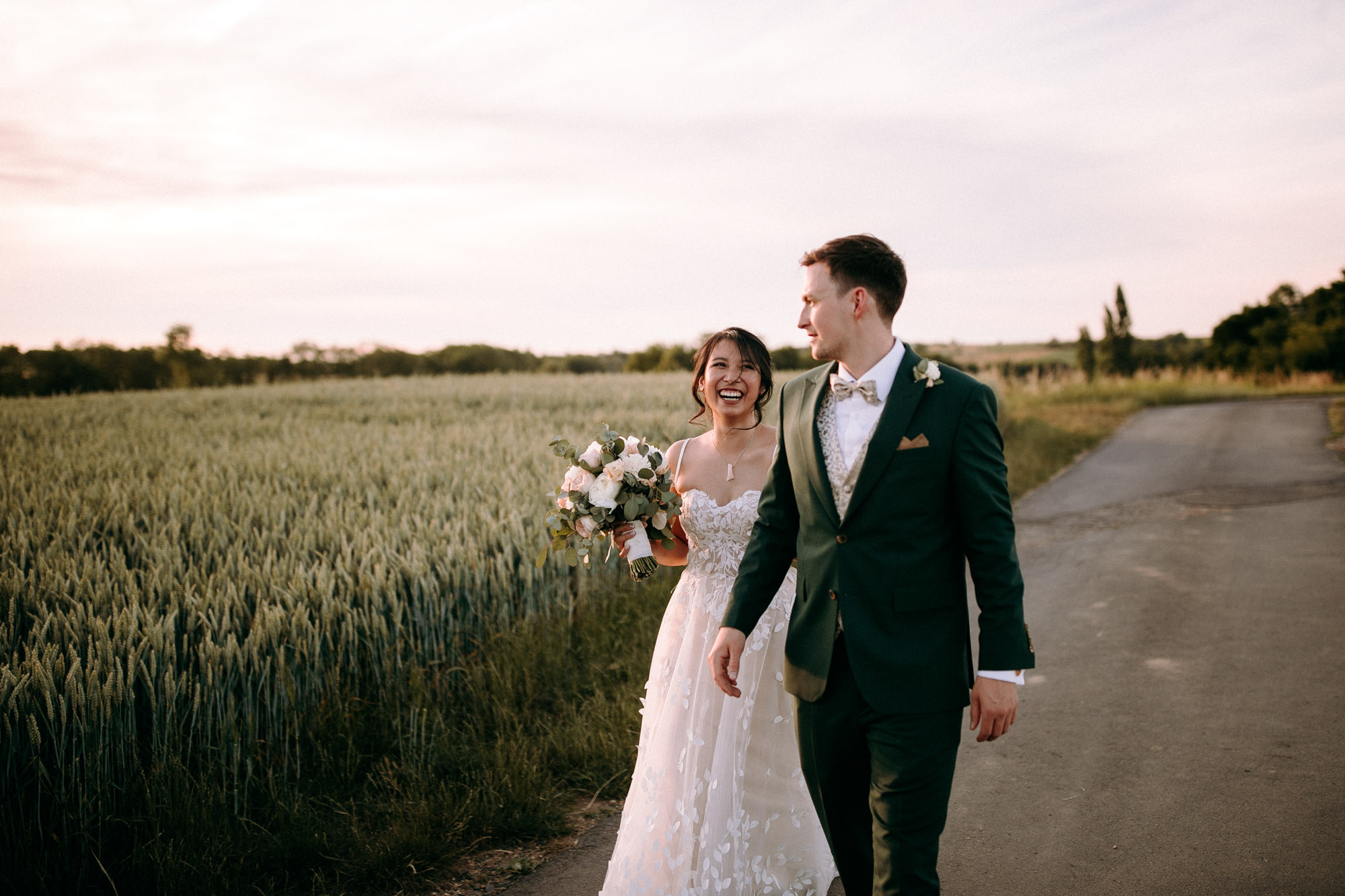 Das Brunnenwärterhaus in Bad Nauheim ist eine naturnahe Hochzeitslocation mit Parkgarten, freier Trauung unter Linden und Zeltfeiern