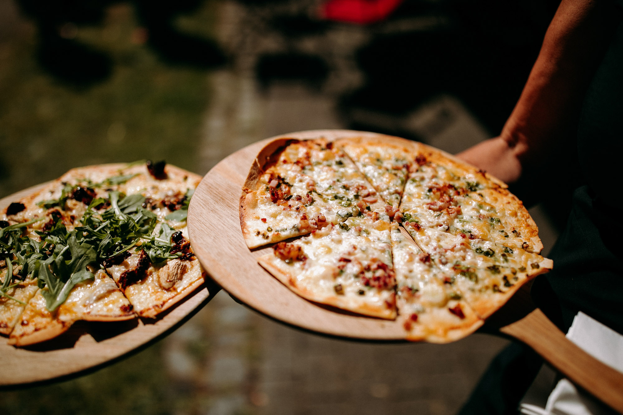Das Brunnenwärterhaus in Bad Nauheim ist eine naturnahe Hochzeitslocation mit Parkgarten, freier Trauung unter Linden und Zeltfeiern