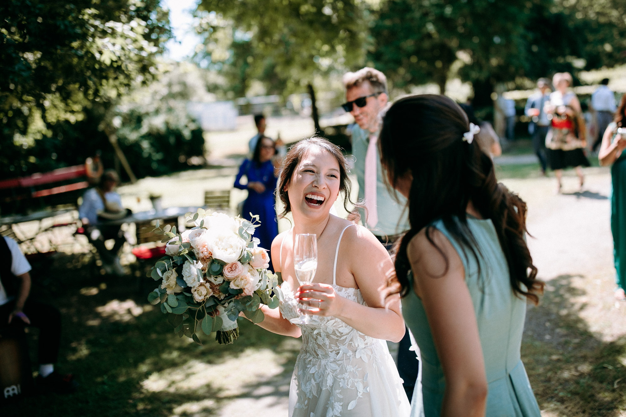Das Brunnenwärterhaus in Bad Nauheim ist eine naturnahe Hochzeitslocation mit Parkgarten, freier Trauung unter Linden und Zeltfeiern