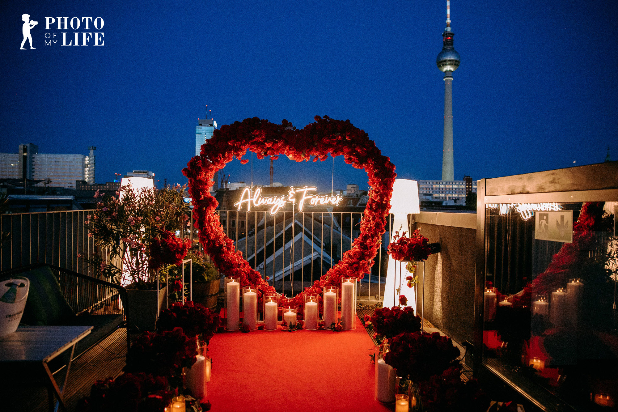 Heiratsantrag in Berlin planen: Die schönsten Orte, kreative Ideen und professionelle Umsetzung für einen unvergesslichen Moment.
