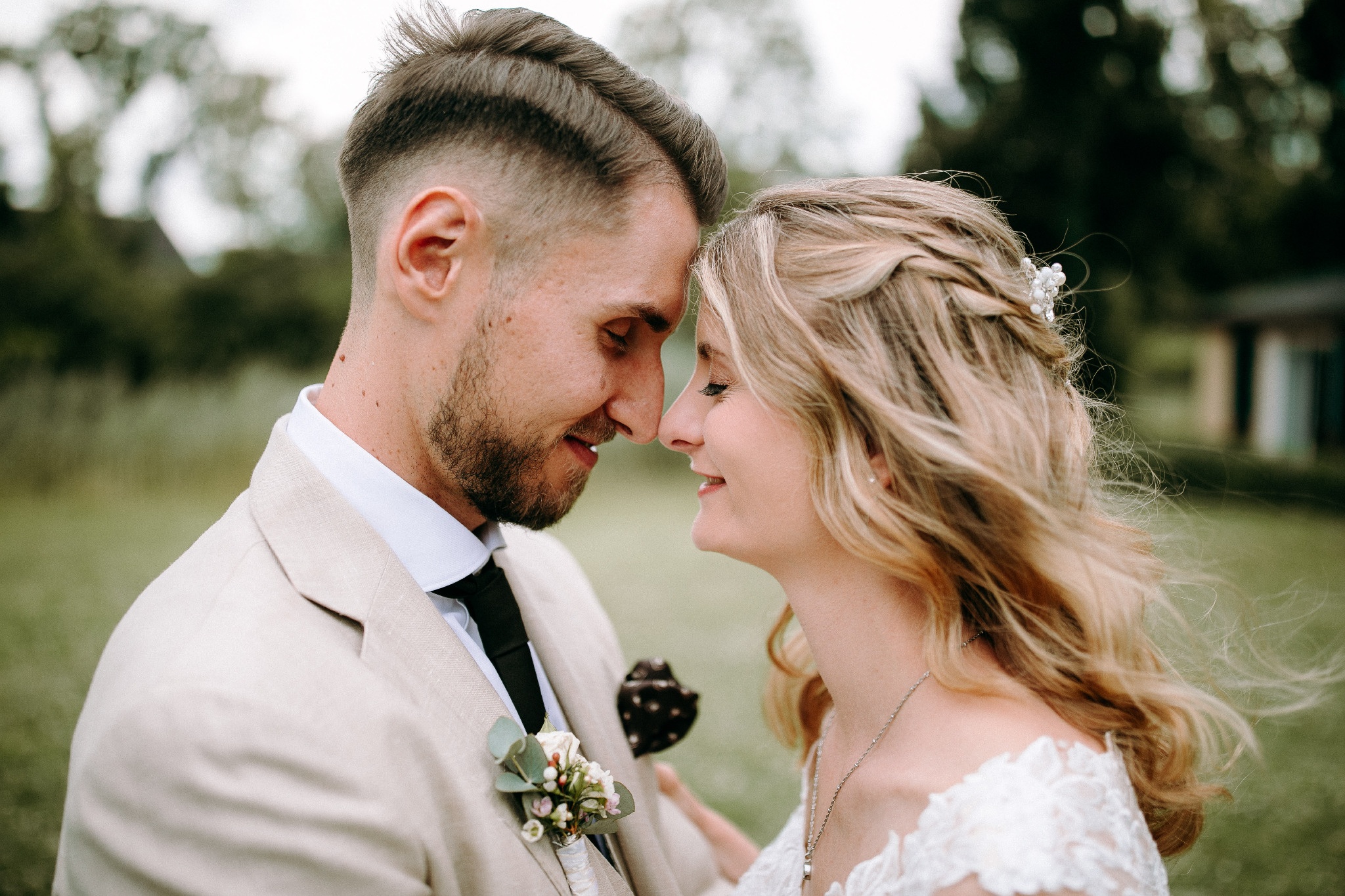 Als Hochzeitsfotograf in Kronberg fotografiere ich Hochzeiten im Schlosshotel Kronberg. Die Hochzeitslocation für unvergessliche Hochzeitsfotos.