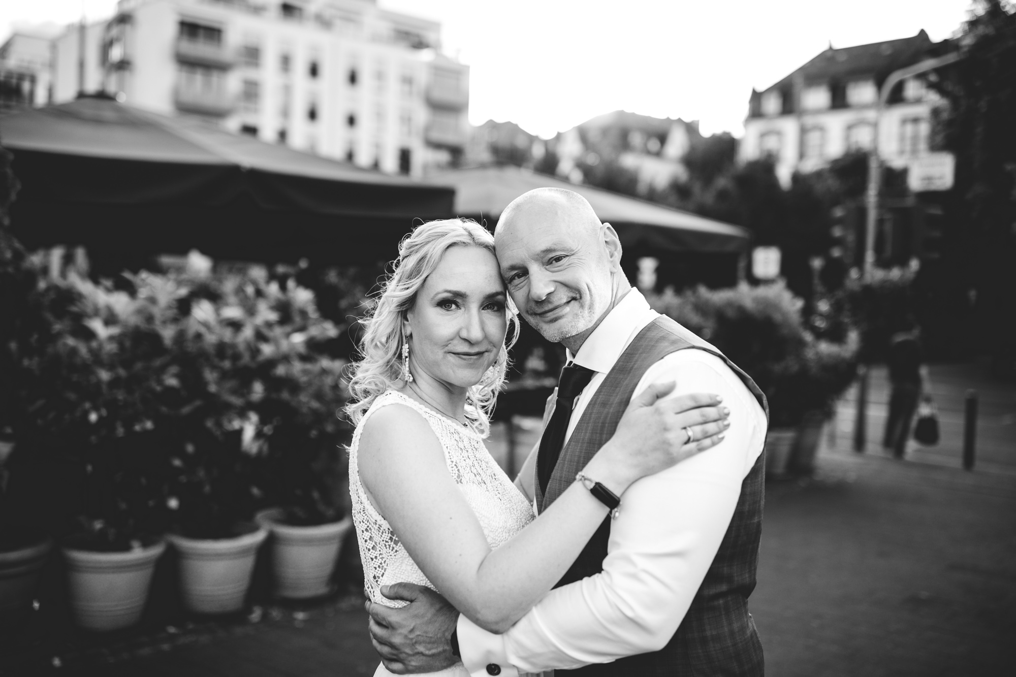 Das Depot 1899 in Frankfurt-Sachsenhausen ist eine einzigartige Hochzeitslocation mit Industriecharme, Terrasse, flexiblen Räumen & persönlichem