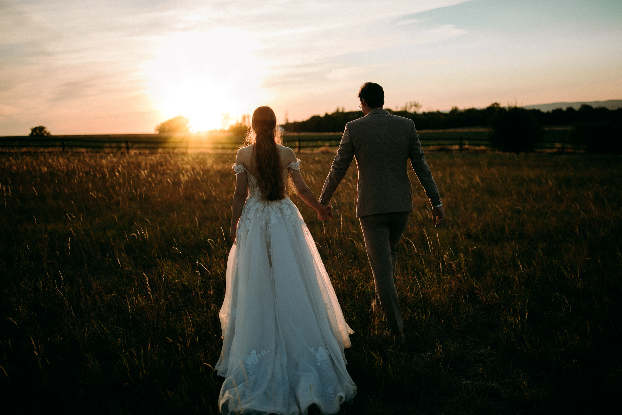 Hofgut Laubenheimer Höhe: Hochzeitslocation in Mainz mit Rheinblick, Sonnenterrasse & Fullservice. Perfekt für freie Trauungen & stilvolle Feier