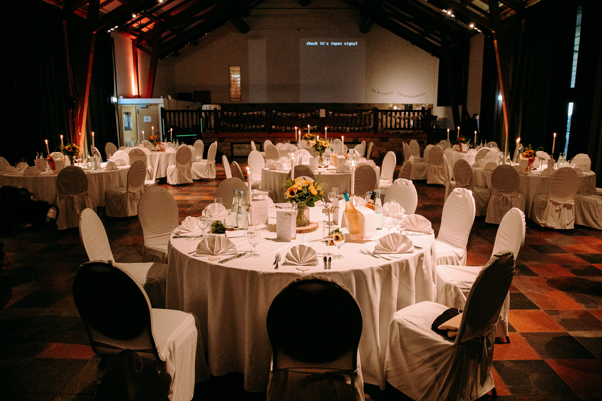 Hofgut Laubenheimer Höhe: Hochzeitslocation in Mainz mit Rheinblick, Sonnenterrasse & Fullservice. Perfekt für freie Trauungen & stilvolle Feier