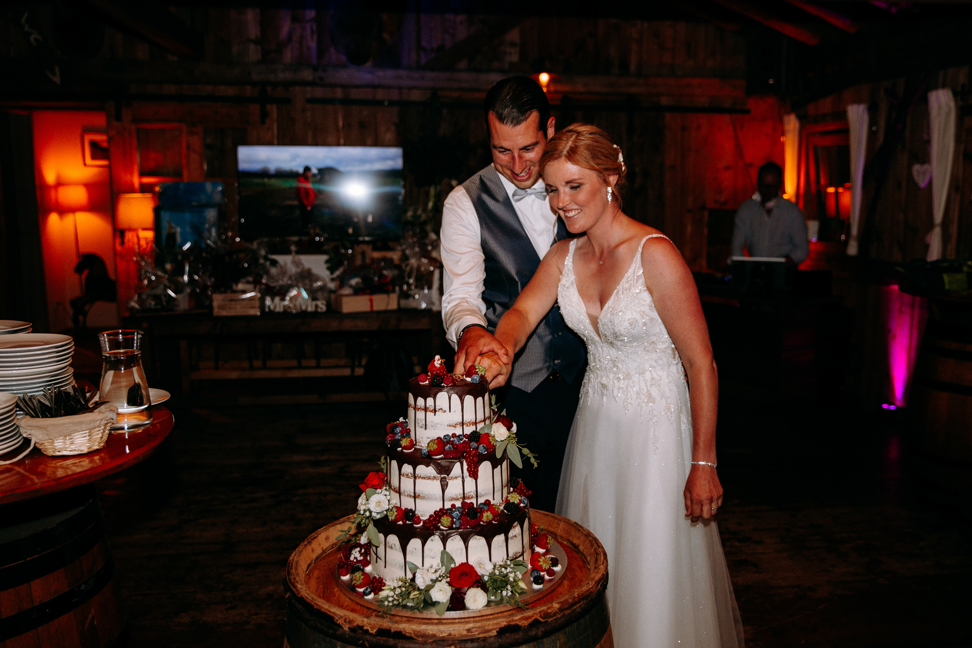 Wickerbachalm bei Frankfurt, Mainz & Wiesbaden: Exklusive Hochzeitslocation im Grünen mit Almflair, freier Trauung, Genuss & viel Platz.