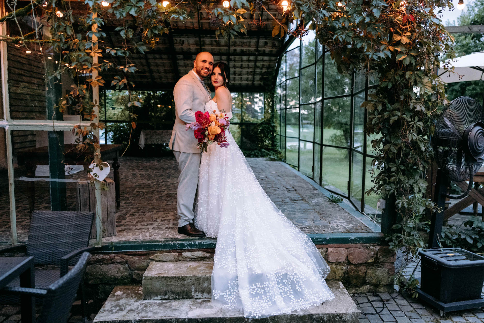 Die Obermühle Langenselbold ist eine historische Hochzeitslocation im Rhein-Main-Gebiet mit Garten, Scheune & persönlicher Begleitung.
