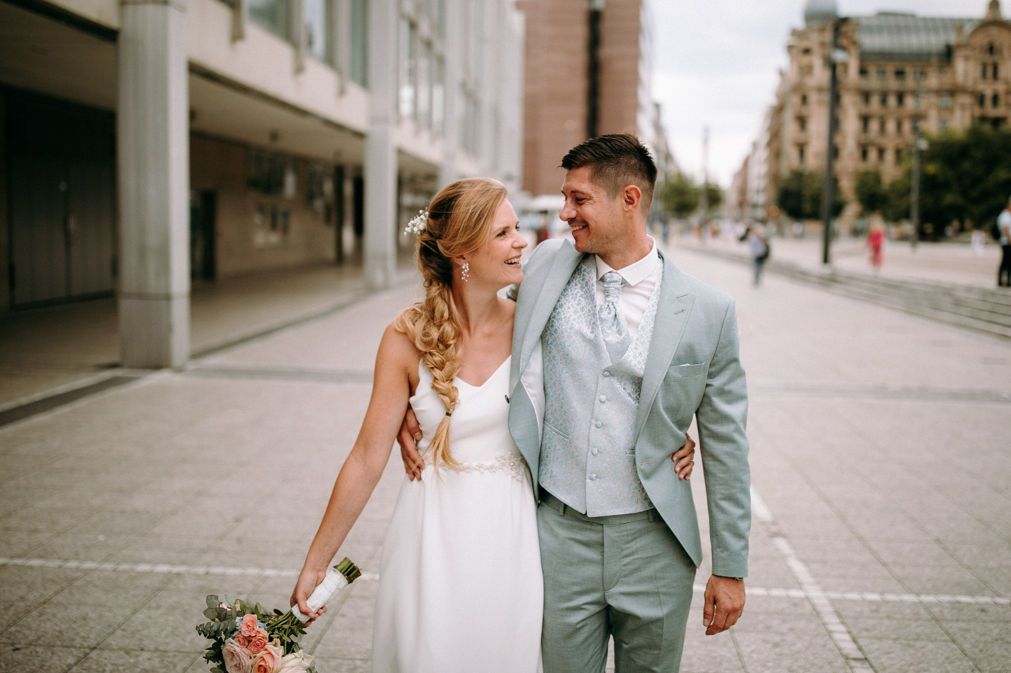 Naturnah, herzlich und voller Atmosphäre: Die Oberschweinstiege ist eine der schönsten Hochzeitslocations im Frankfurter Stadtwald.