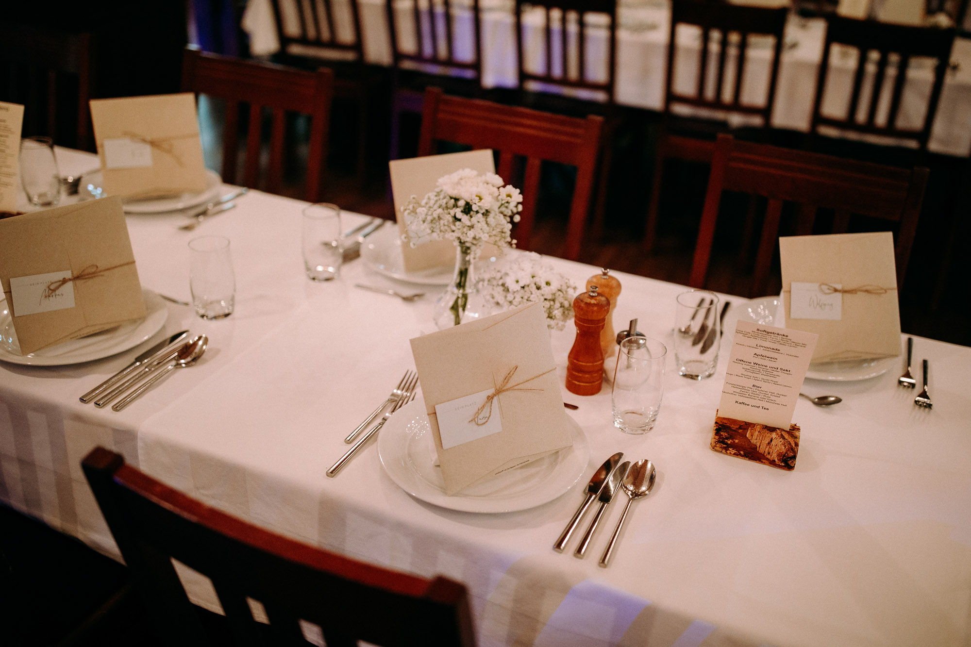 Naturnah, herzlich und voller Atmosphäre: Die Oberschweinstiege ist eine der schönsten Hochzeitslocations im Frankfurter Stadtwald.