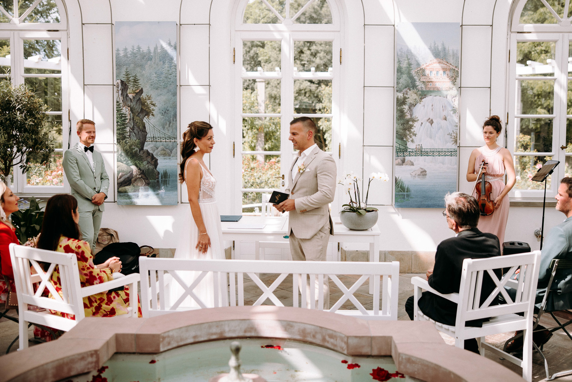 Standesamtliche Trauung im Standesamt Palmengarten in Frankfurt