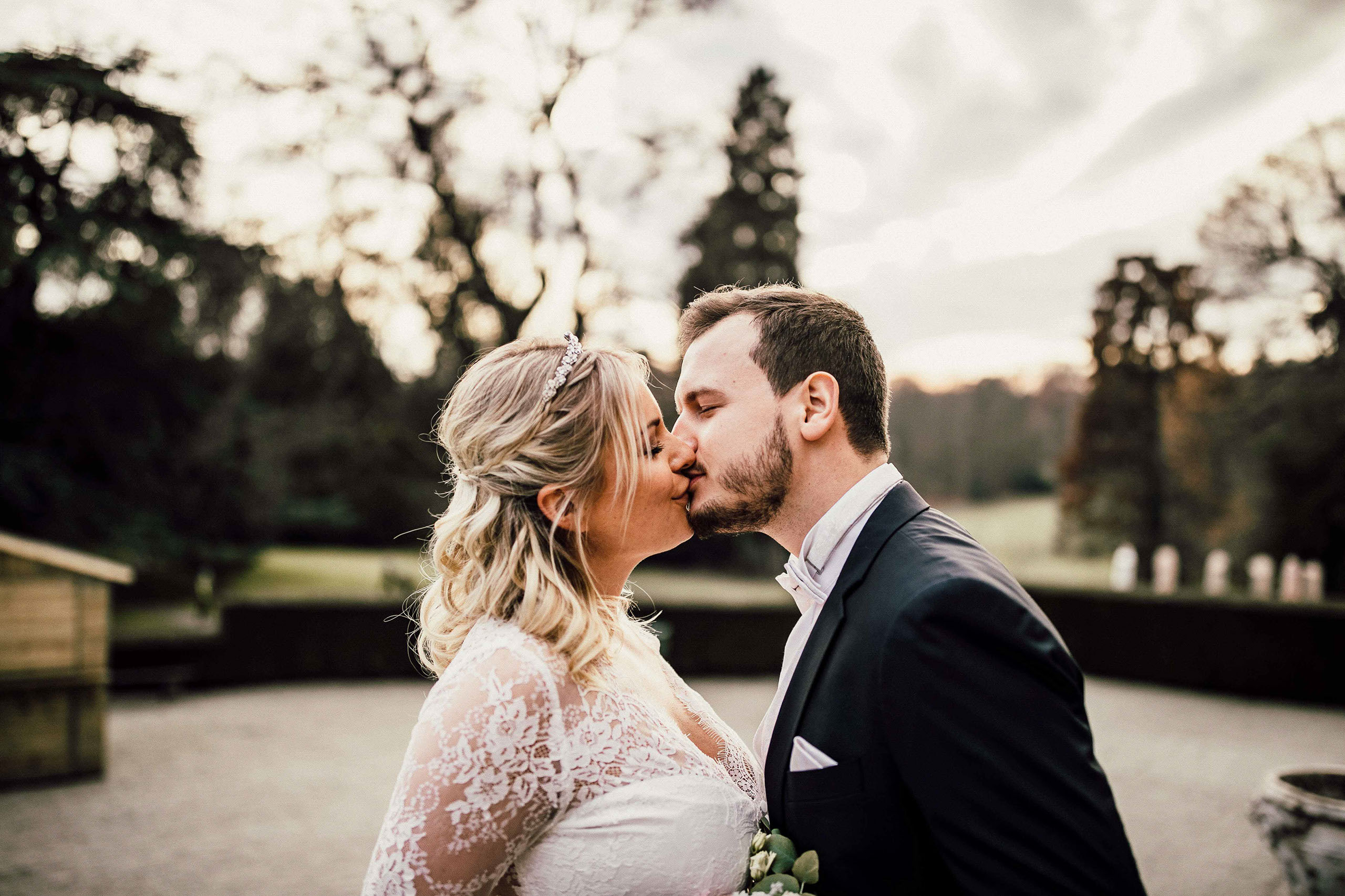 Standesamt Schlosshotel Kronberg Das Schlosshotel Kronberg ist eine wunderschöne Location für eine standesamtliche Trauung in Kronberg.