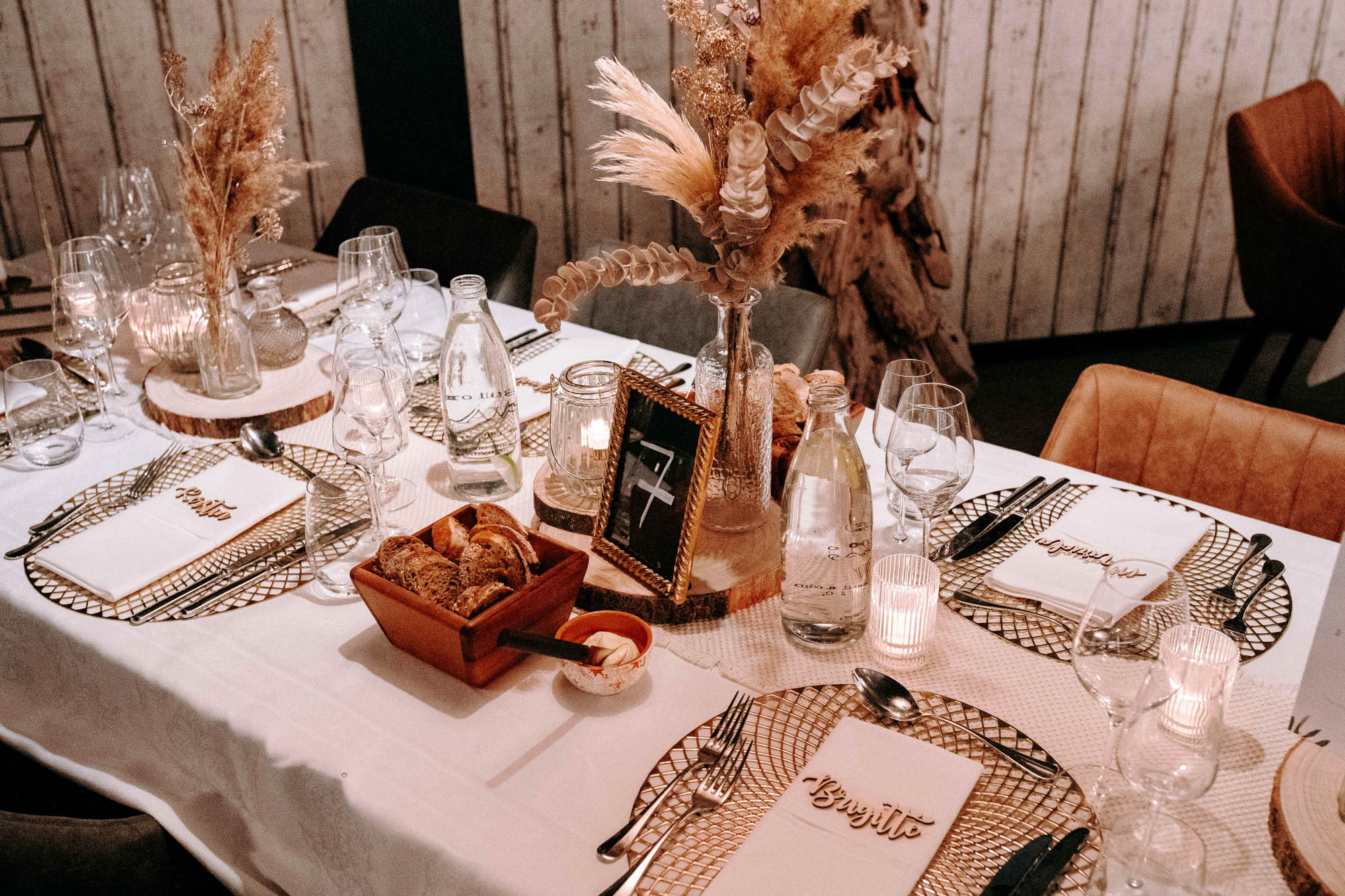 UNIQUE in Dietzenbach ist eine moderne Hochzeitslocation nahe Frankfurt – mit Garten, freier Trauung, Stretchzelt, Catering & Deko